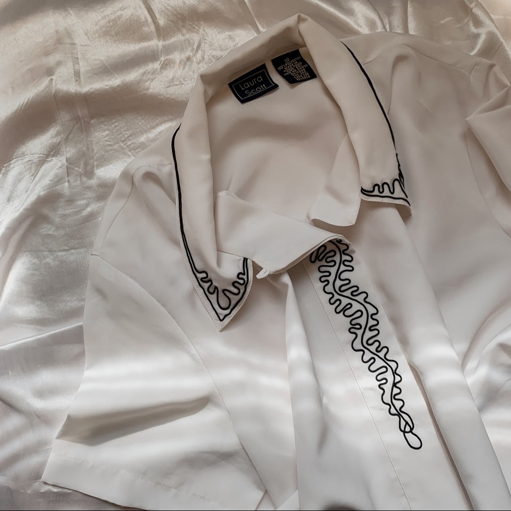 Vintage Neutral White Embroidered Collar Blouse SZ 18